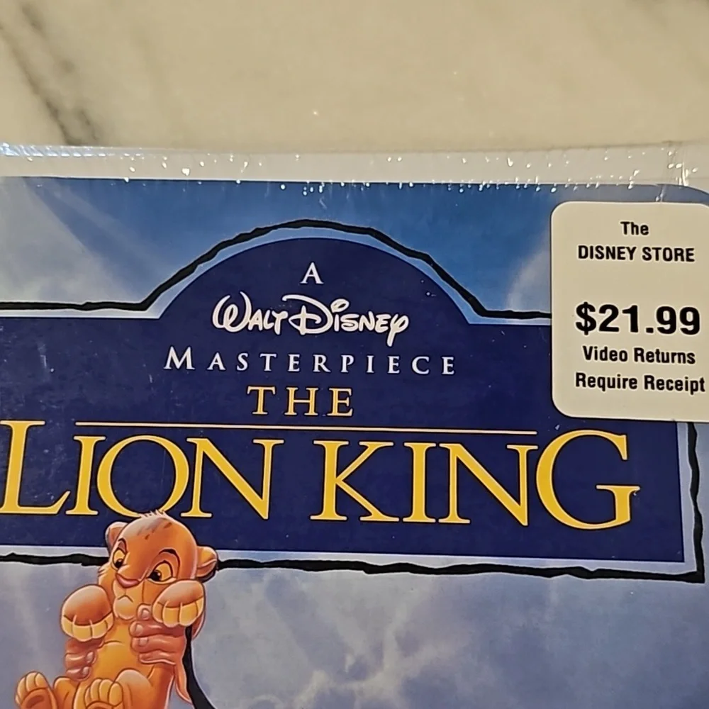 Vintage VHS tape The Lion King. New in package. Masterpiece collection